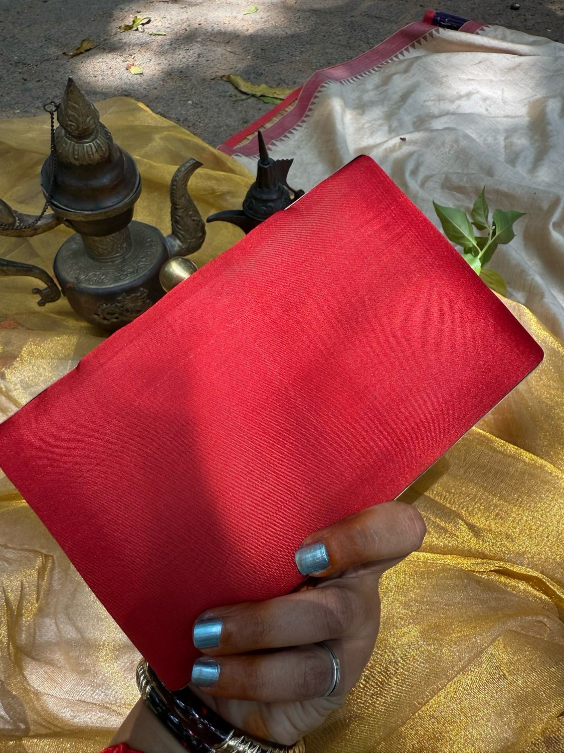 Red Rakudi