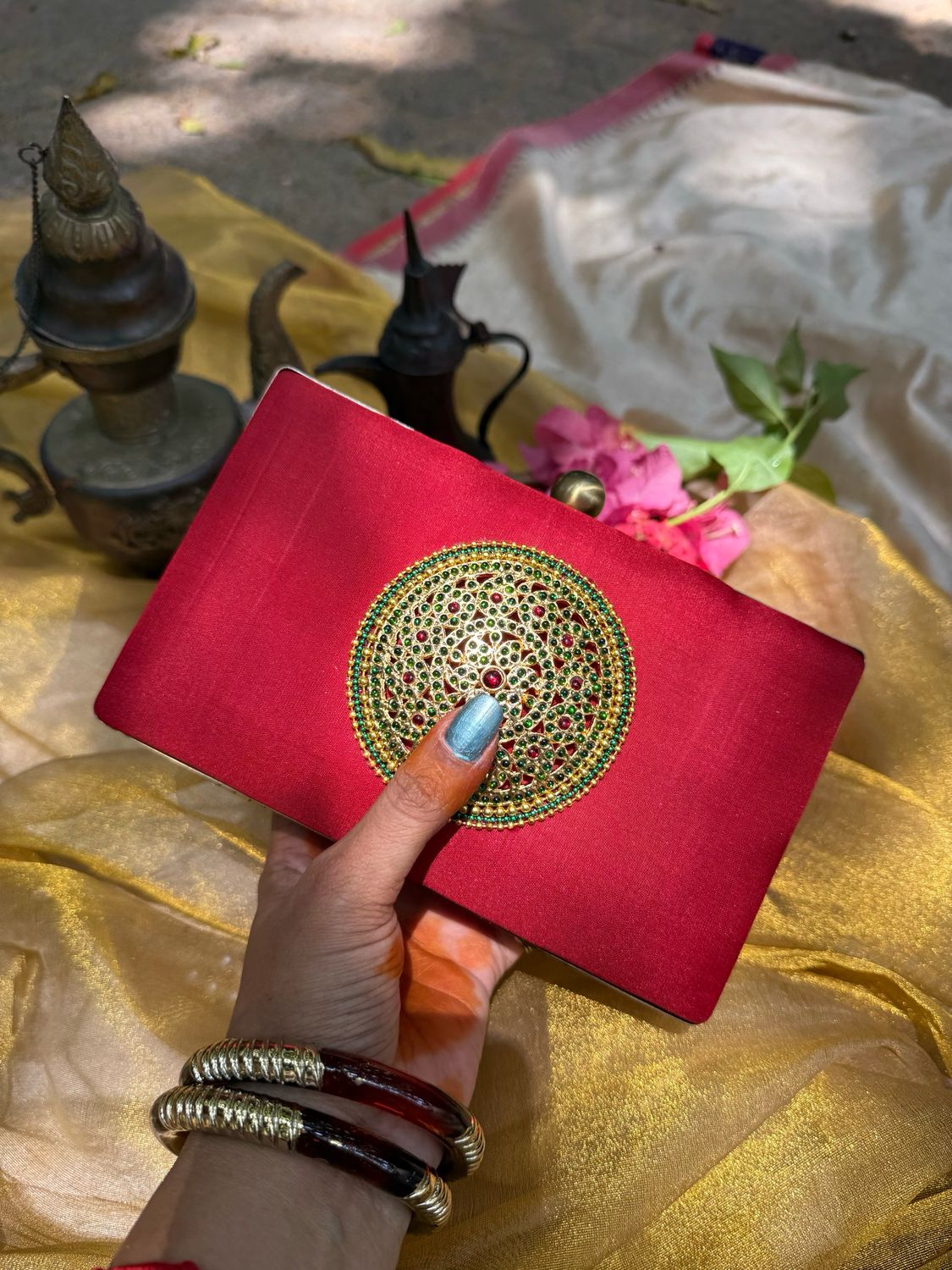 Red Rakudi