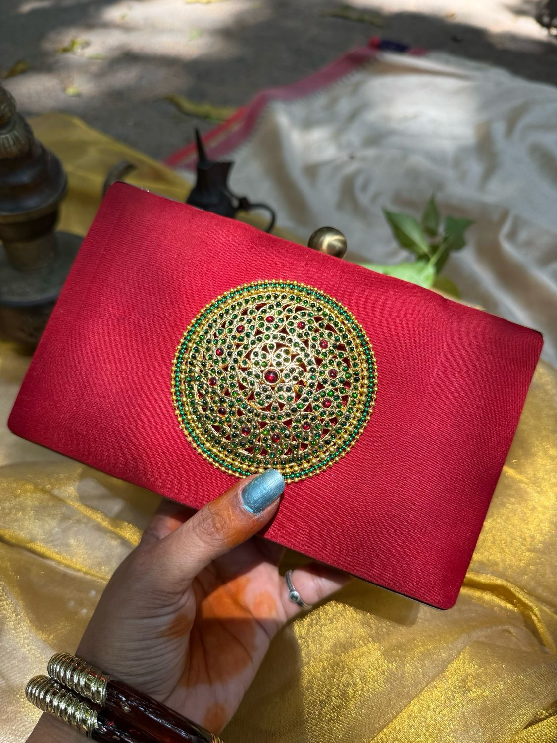 Red Rakudi