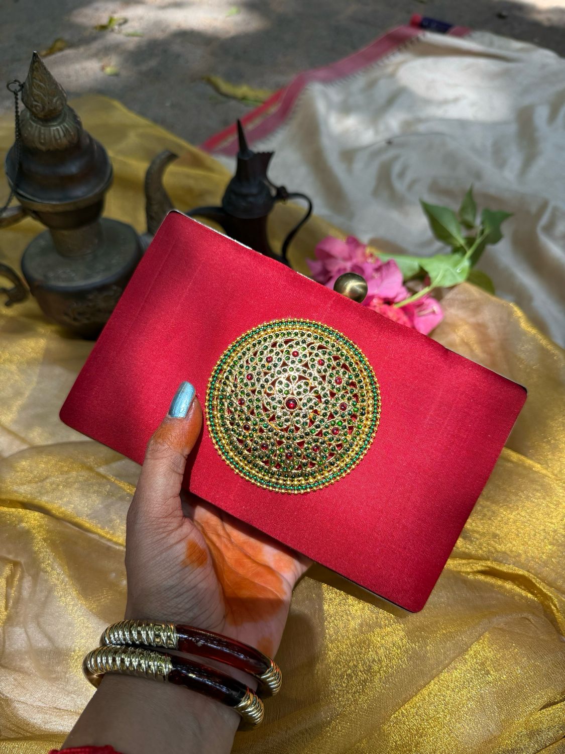 Red Rakudi