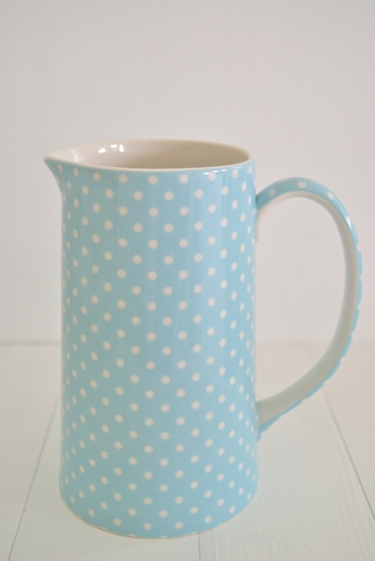 Jug Spot Pale Blue