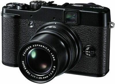 FUJIFILM X10