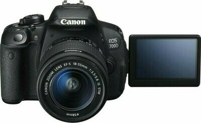 CANON EOS 700D