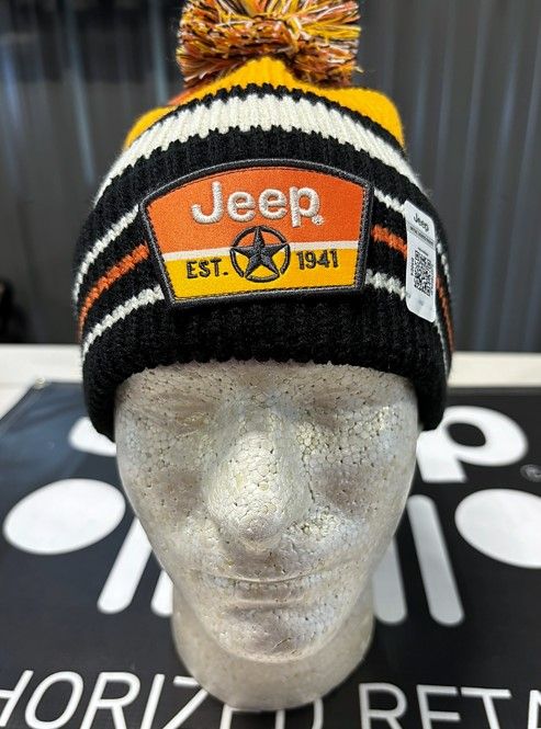 Jeep Beanie - Patch Pom Pom