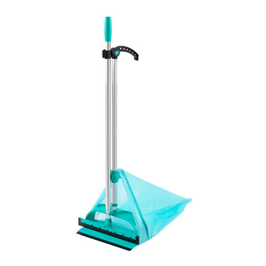 Kit Recogedor B-FLY PLUS Verde incluye 10 bolsas de 50x60 cm. Recogedor ideal para limpiezas rápidas en medio hospitalario, supermercados, restauración, oficinas, etc. Kit Recogedor B-FLY PLUS Verde incluye 10 bolsas de 50x60 cm. Recogedor ideal para limpiezas rápidas en medio hospitalario, supermercados, restauración, oficinas, etc.