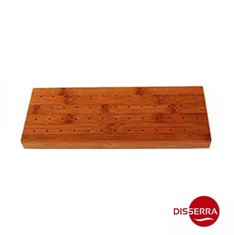 Bandeja soporte para 52 pinchos de bambú. Facilitan el reparto de pinchos en catering, eventos, fiestas, hostelería,  etc. 100% compostable.