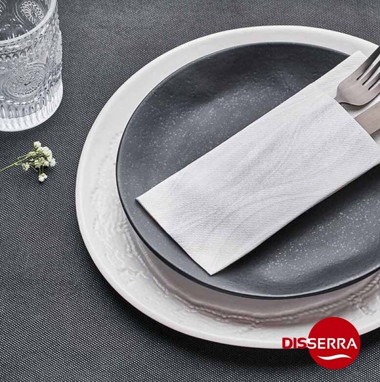 Mantel NEWTEX NEGRO 100x100 50 gramos (Caja 150 unidades). El Newtex es un producto de la familia de los llamados no-tejido, manteles desechables, son mucho más económicos que los de tela. Mantel NEWTEX NEGRO 100x100 50 gramos (Caja 150 unidades). El Newtex es un producto de la familia de los llamados no-tejido, manteles desechables, son mucho más económicos que los de tela.