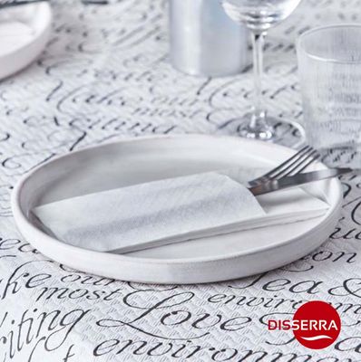 Servilleta de papel 2 capas plegado Kangarro (Canguro) en color blanco de 40x40 cm (Caja 960 unidades).  Son servilletas punta punta mas resistentes y cuerpo que una servilleta convencional.