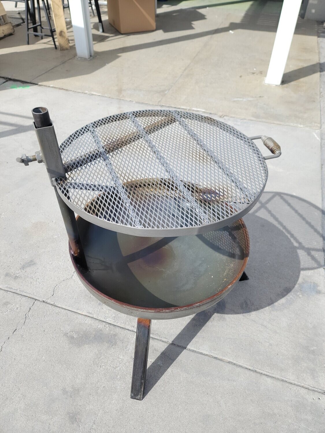 Cowboy Cooker / Fire Pit by Battle Born Smokers