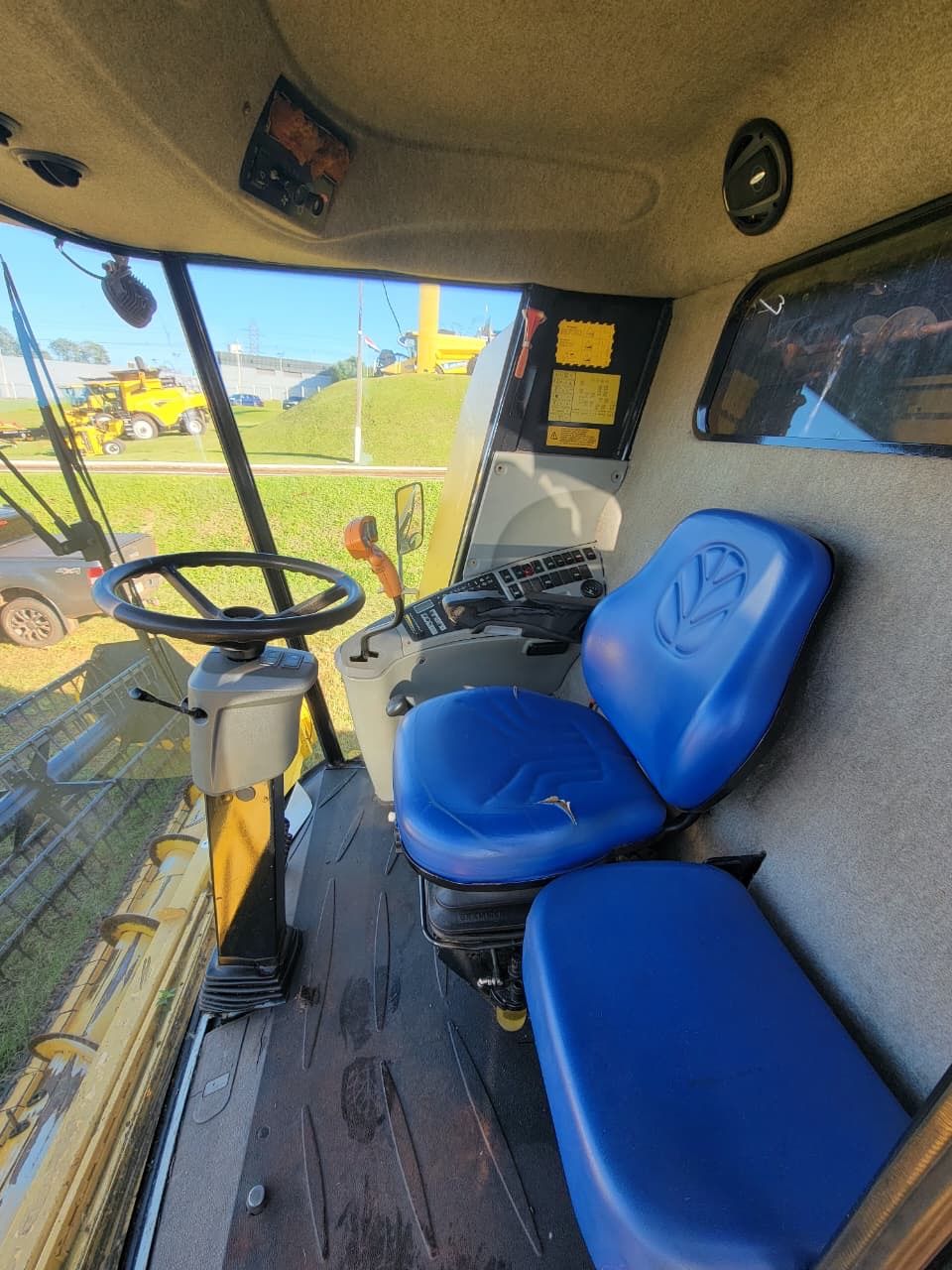 Cosechadora New Holland TC5090