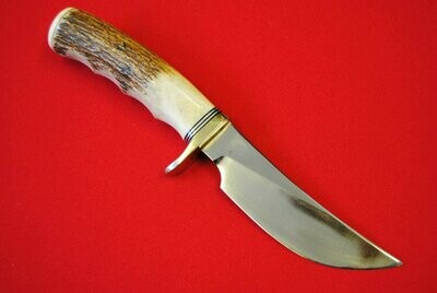 Randall - Model #20 Stag with finger grooves. Over 18+ years of age required to Purchase.