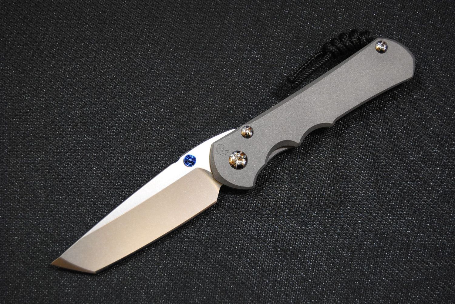 Large Inkosi - Plain, Tanto - Blue Thumb Lug-Sandblast
