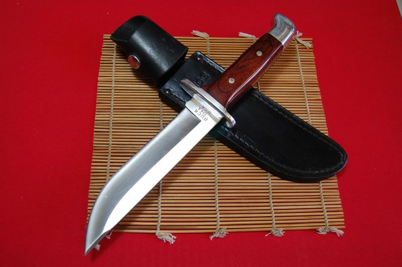 BUCK- 124 Frontiersman -Circa 1988