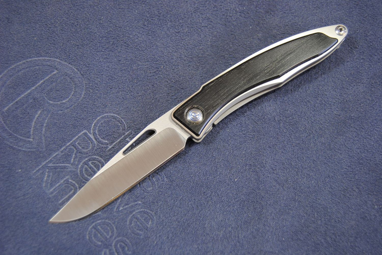 Mnandi - Bog Oak Inlay Mnandi - Bog Oak Inlay
