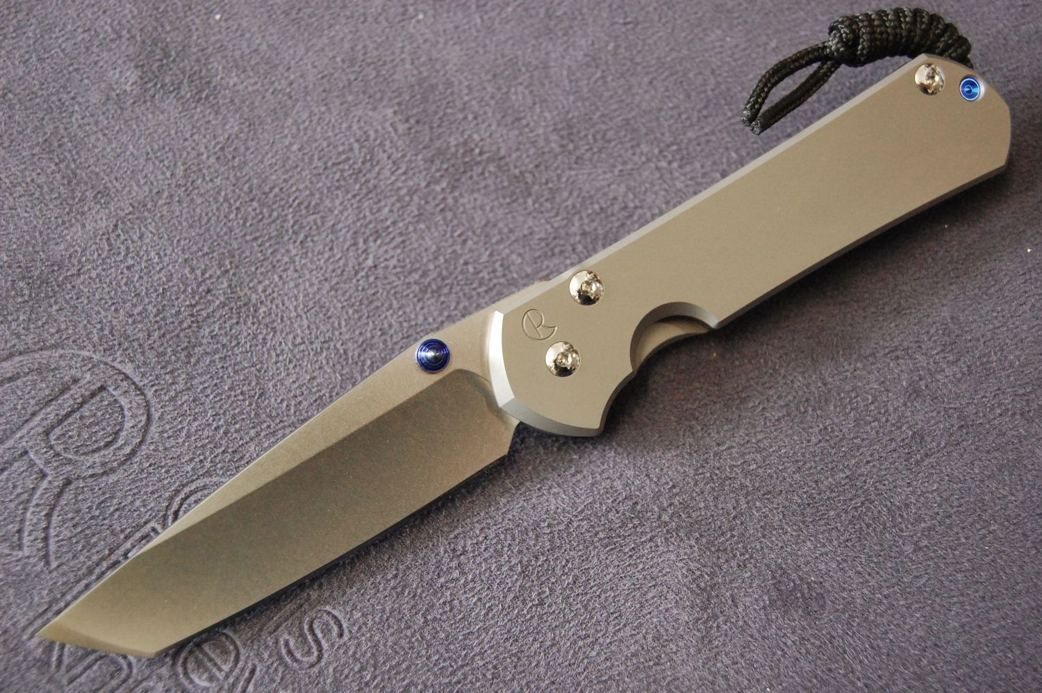 Large Sebenza 31-Plain Scale-Right Hand-Tanto Blade-Glass Blast Handle-Blue Hardware.