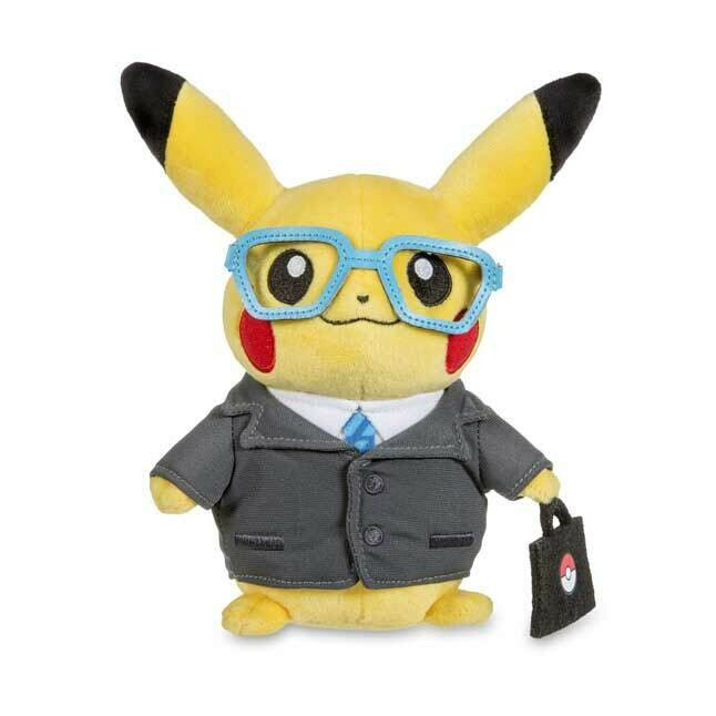 Pokémon Center - Intern Pikachu Poké Plush - 7 ¼ In.