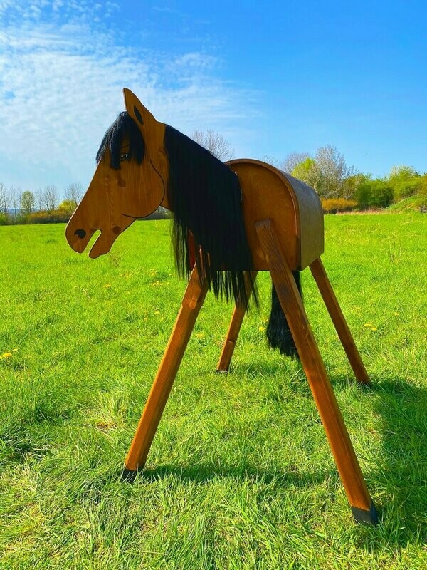 Holzpferd Holzpferd "Texas" A - schwarze Mähne