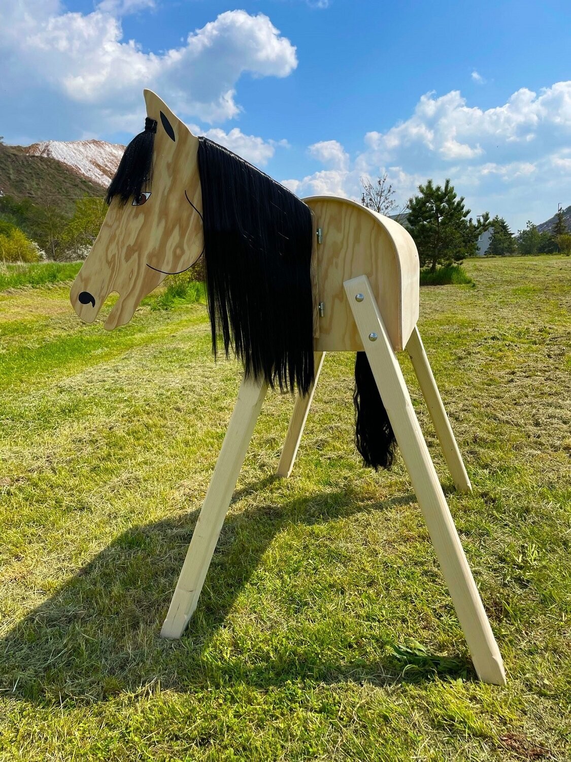Holzpferd "Luna"  B - schwarze Mähne