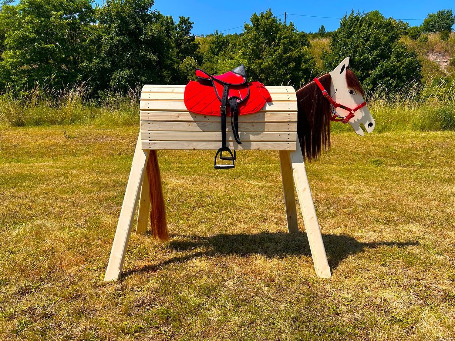 Holzpferd "Lisa" mit brauner  Mähne