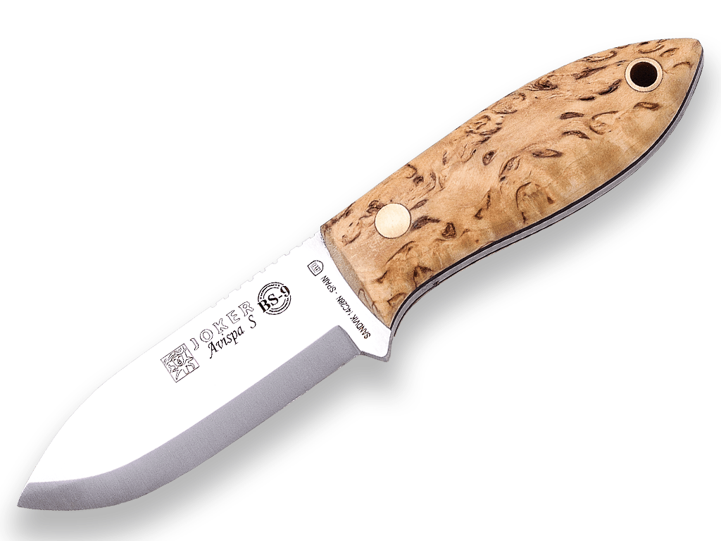 CUCHILLO BUSHCRAFT JOKER BS 9 AVISPA SCANDI.CUCHILLO DE CUELLO Y CINTURÓN. ACERO SANDVIK 14C28N, MANGO DE ABEDUL RIZADO, HOJA 8 CM. FUNDA DE CUERO.