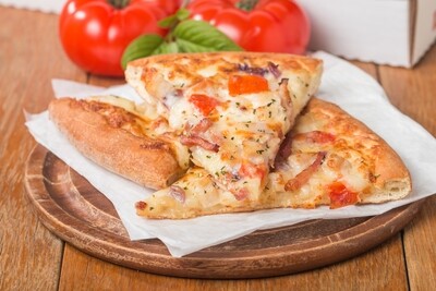 Nr.G-1 Pizzabrot mit Tomatensauce und Knoblauch