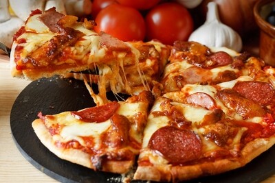 Nr.62 Pizza Sucuk