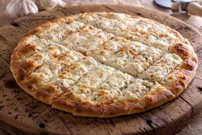 Nr.E-1 Pizzabrot mit Kräuterbutter und Käse