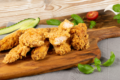 Nr.102 Fisch Nuggets mit Pommes