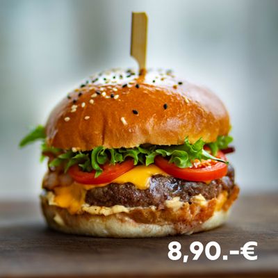 Nr. 67 The American Burger mit Pommes