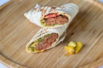 Nr. 86 Adana Kebap Sandwich