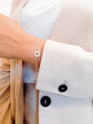Pulsera doble circulo
