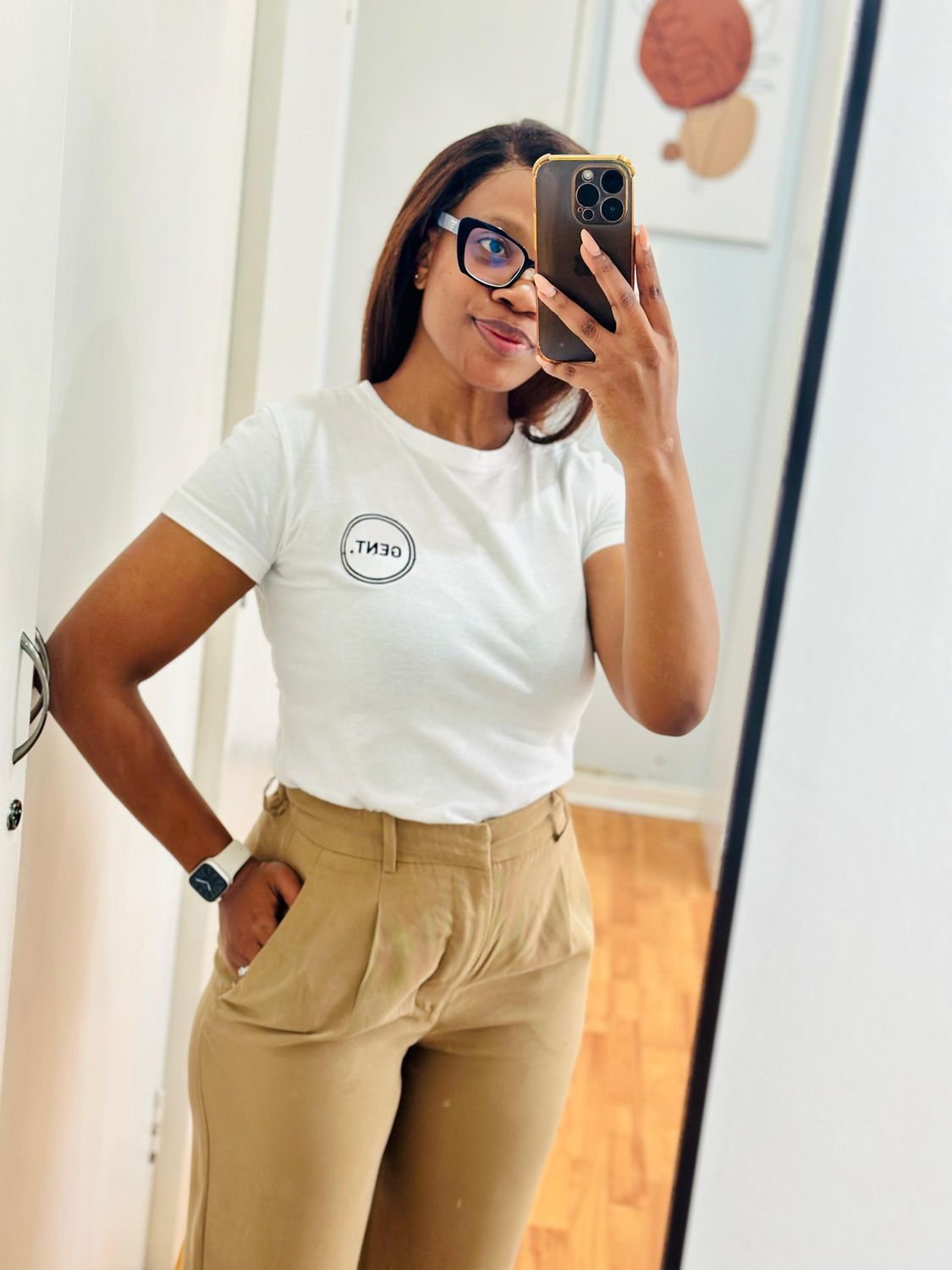 White Gent. Ladies&#39; T-Shirt