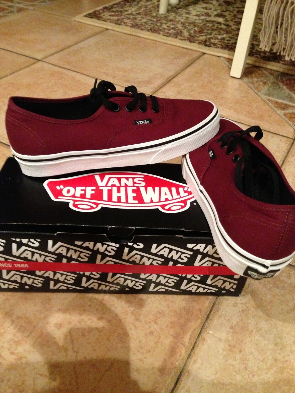 VANS OFF HE WALL