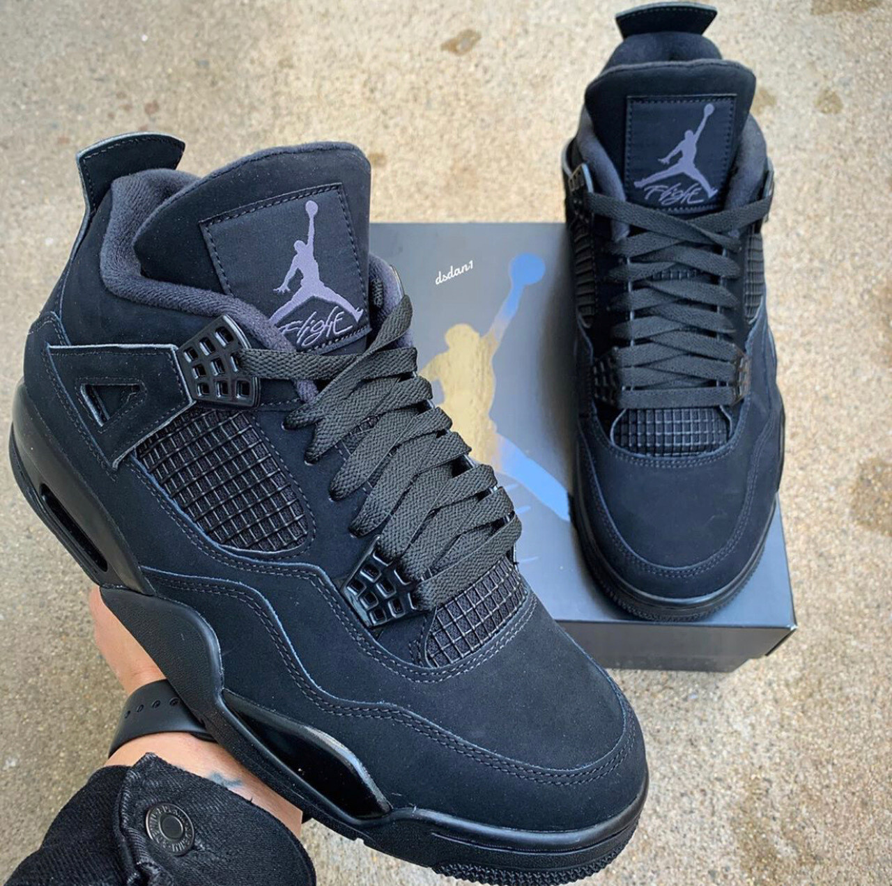 J4 BLACK CAT