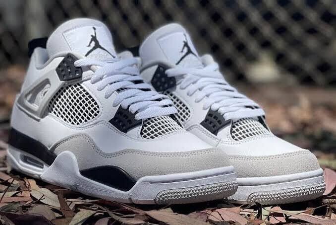 J4 MILITARY BLACK