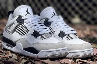 J4 MILITARY BLACK