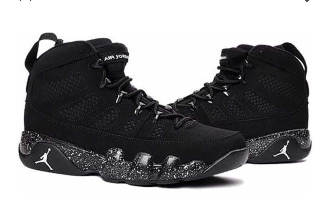 Air Jordan 9 Retro Black