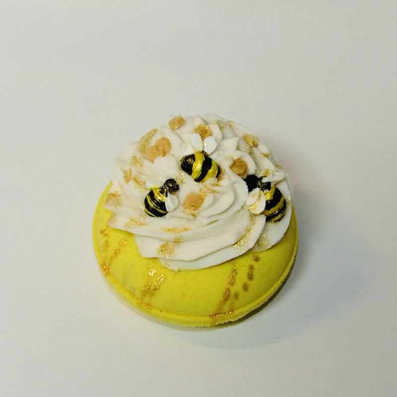 Honey Bee 3-N-1 Bathbomb