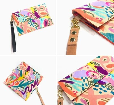 Court&Co. Colorful Scribble Natural Leather Wristlet
