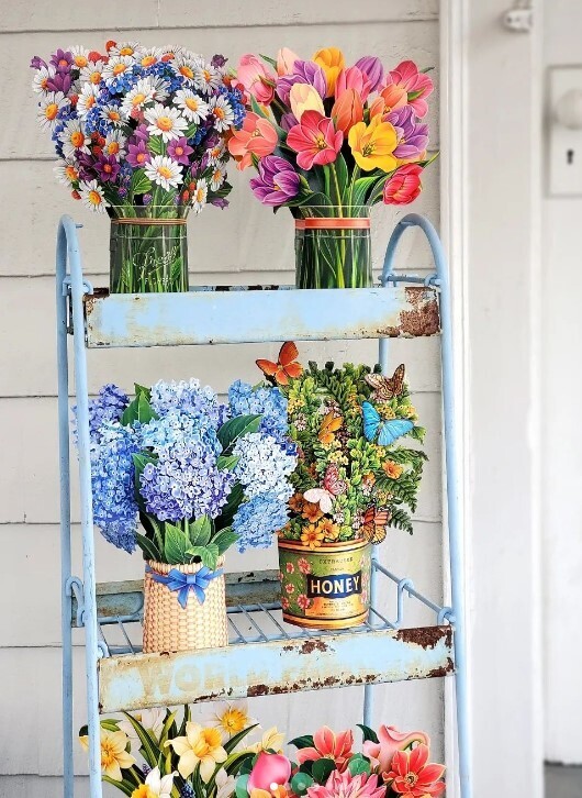 Fresh Cut Paper Pop-Up Bouquets