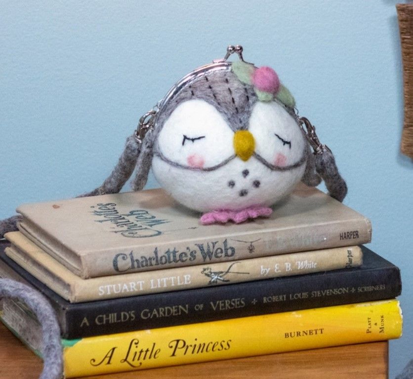 dZi Owl Critter Clutch - Olivia