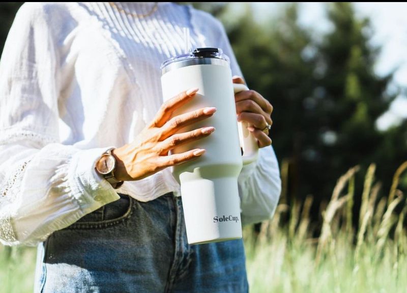 SoleCup XL Travel Cup with Handle and Straw 30oz