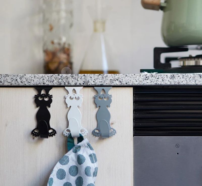 Balvi Curious Cat Drawer Hooks