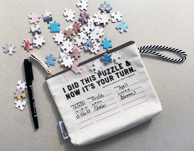 Trove Ready-To-Fill Pass-It-On Puzzle Pouch