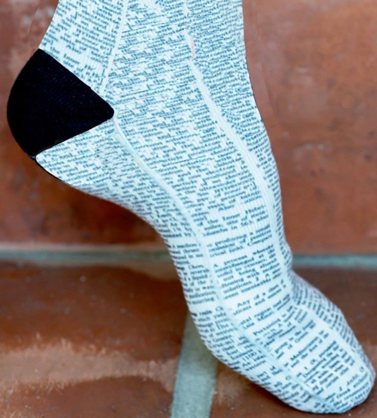 ARTNWORDZ Girl Power Socks 