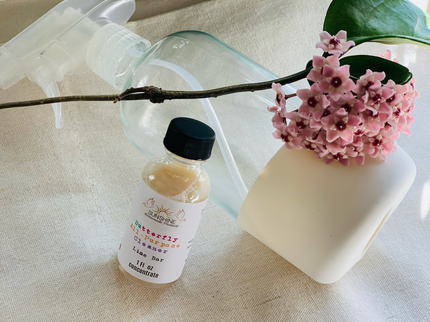 Butterfly All Purpose Concentrate Cleaner With Glass Spray Bottle (White)