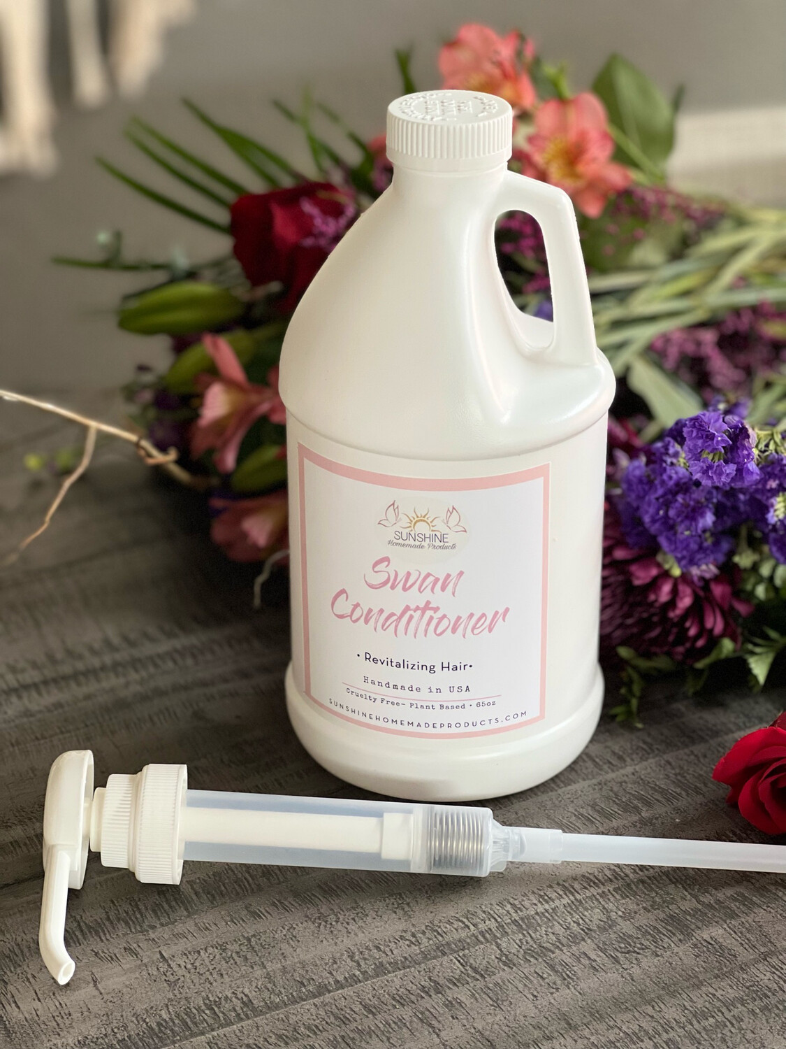 Otoño  65 oz Conditioner Family Size with pump for easy refill