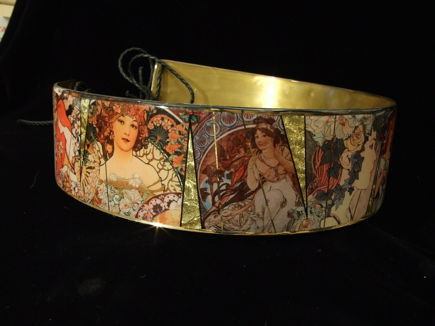 Art Nouveau Wrap Around Belt