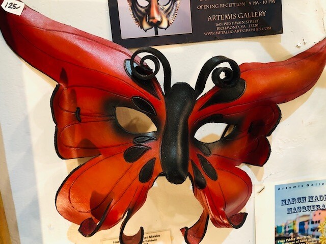 Handmade Leather Mardigras Halloween Masks
by Sue & Bill Baldwin Handmade Leather Mardigras Halloween Masks
by Sue & Bill Baldwin