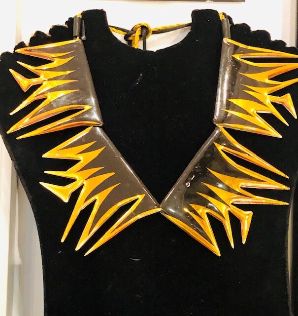 Large Jagged Edged Collar Piece - by John T Crutchfield Large Jagged Edged Collar Piece - by John T Crutchfield